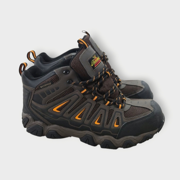 Thorogood, size 9.5, Men's Crosstrex Waterproof Hiker Boots, Work, Composite Toe - Picture 3 of 8